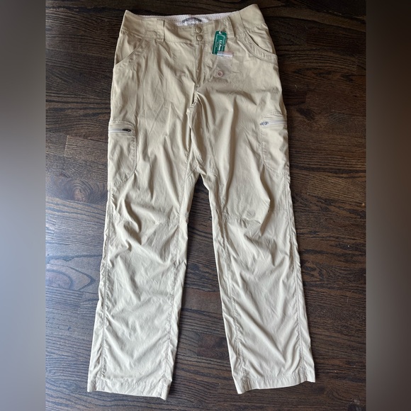Women’s LL Bean Vista Trekking Pants Size 4 New with Tags Sandstone - Picture 2 of 10